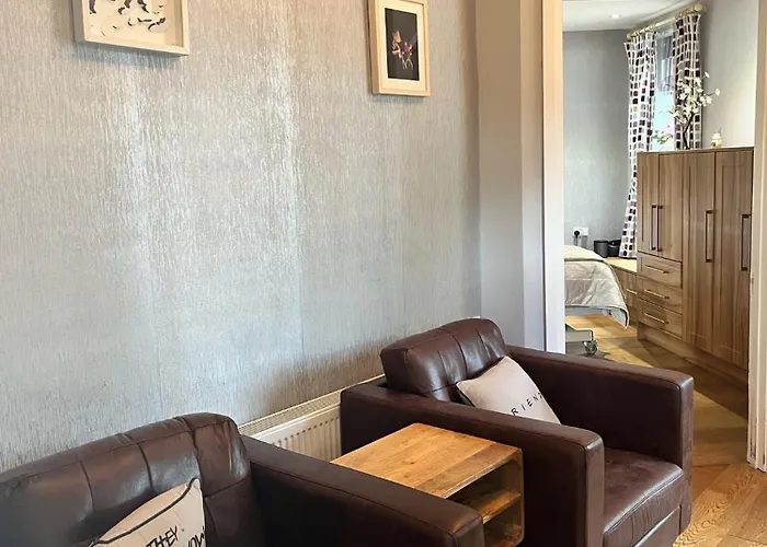 Bed & Breakfast Stone